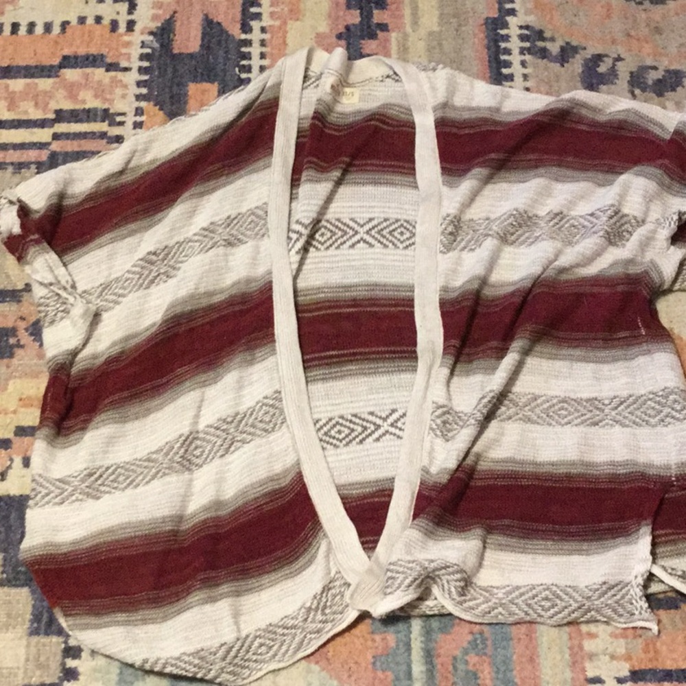 Hollister short sleeve cardigan Xs/S